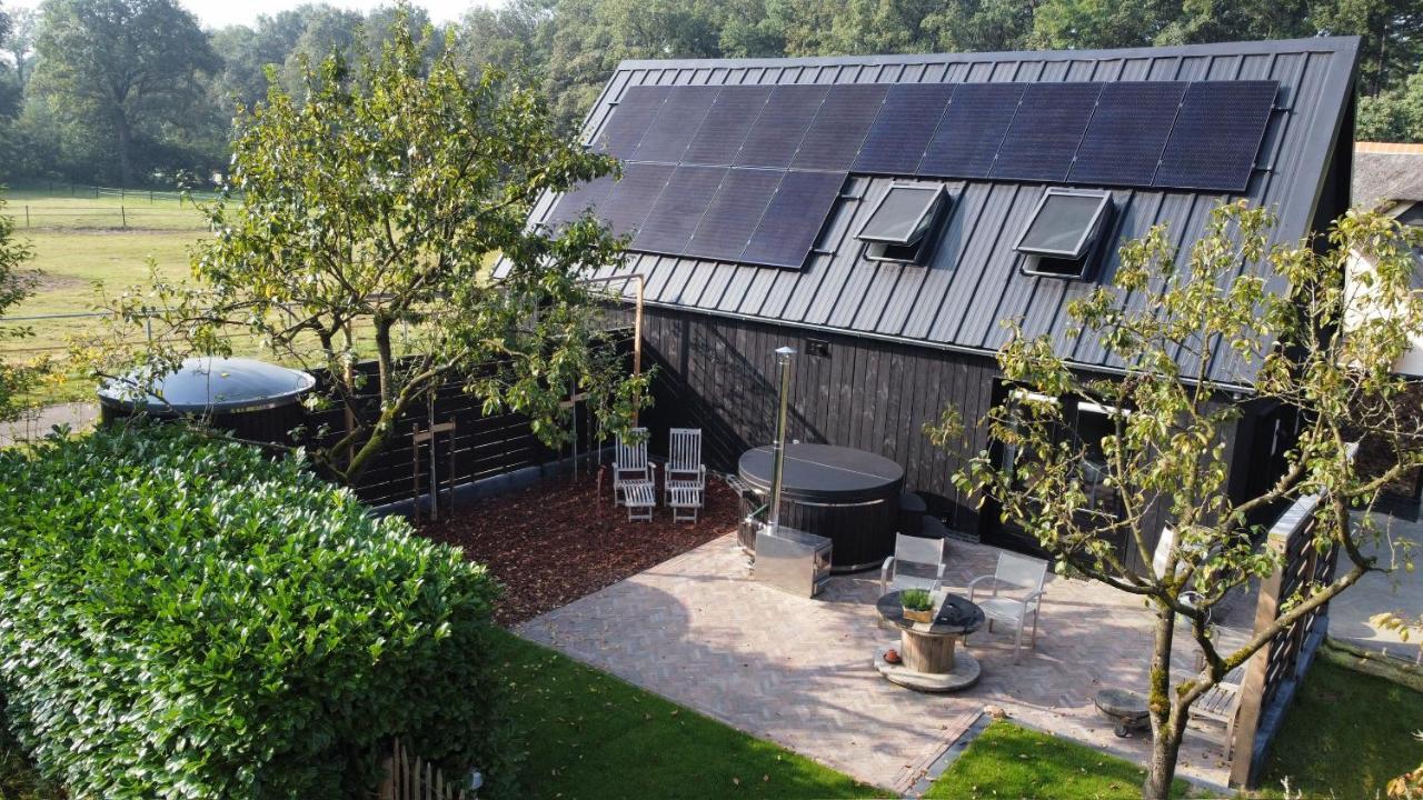B&B Het Zwarte Schaap Albergen Bagian luar foto