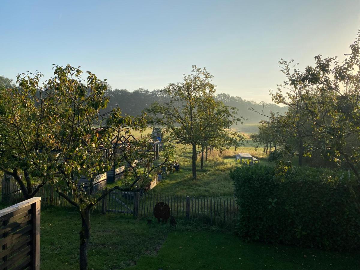 B&B Het Zwarte Schaap Albergen Bagian luar foto